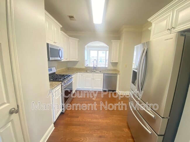 Building Photo - 3911 High Dove Way SW