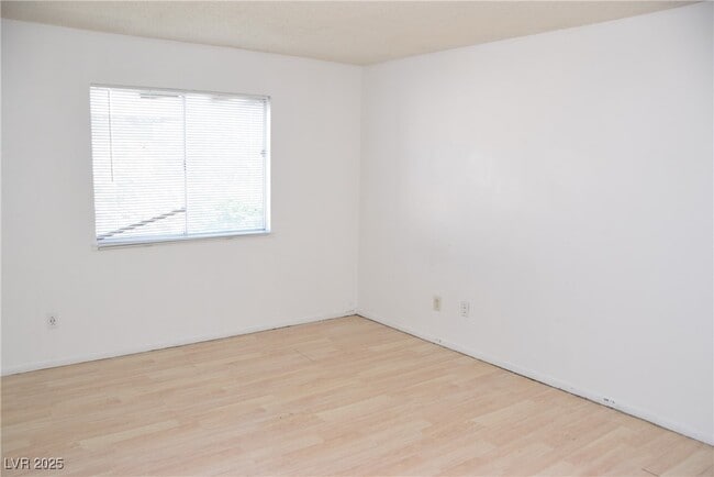 Building Photo - 5267 Retablo Ave