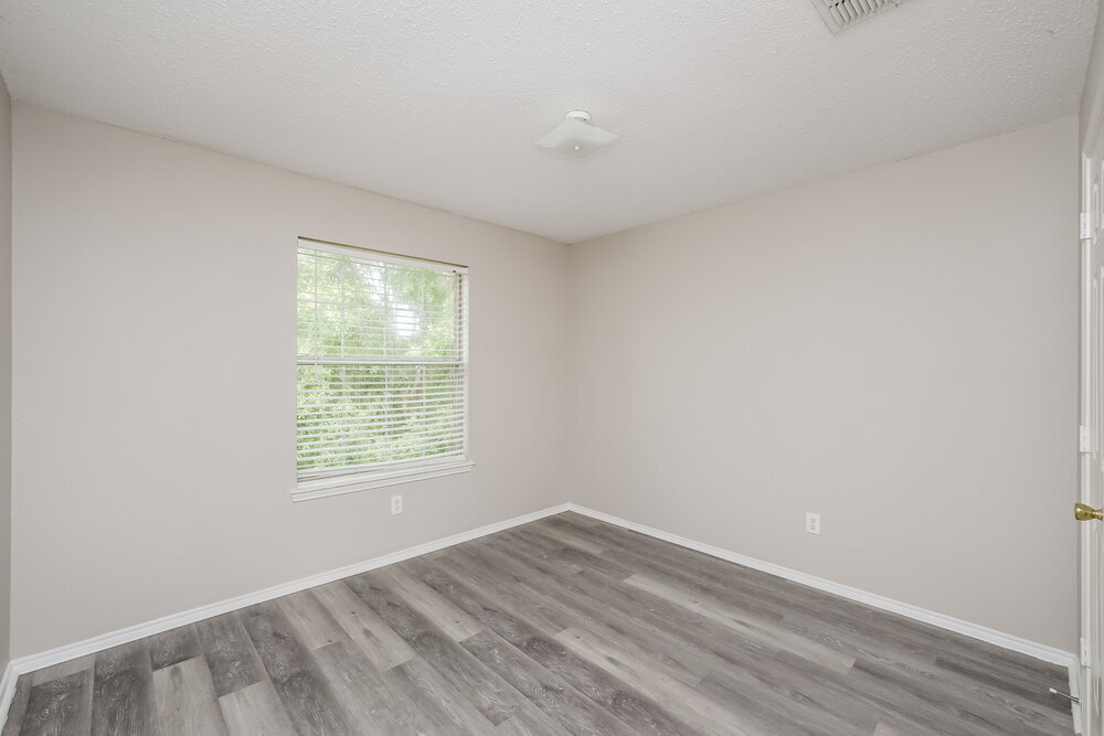 Building Photo - 2104 Aster Trail