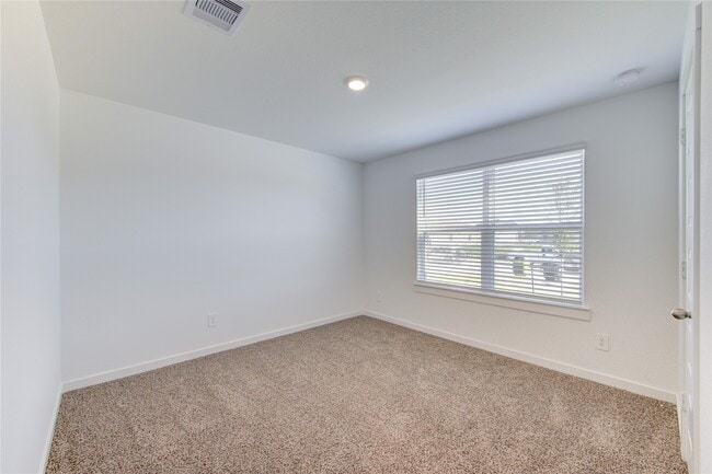 Building Photo - 2808 Misty Elm Ln