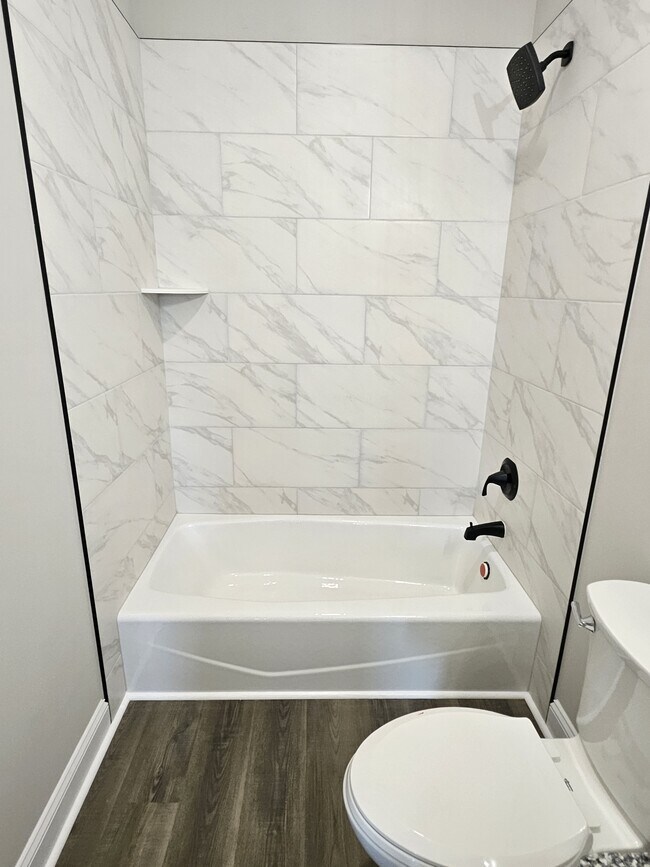 Building Photo - 434 Lancaster Rd