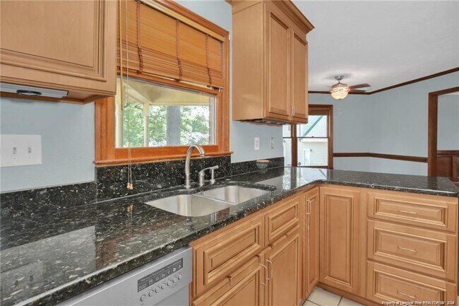 Building Photo - 5613 Monks Walk Ct