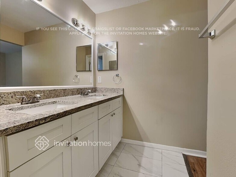 Building Photo - 4927 Eden View Ct