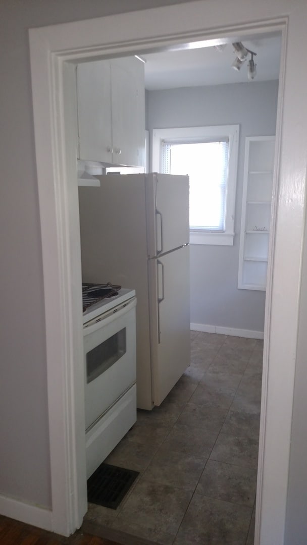 Building Photo - Charming Two-Bedroom Home with Garage in Knoxville