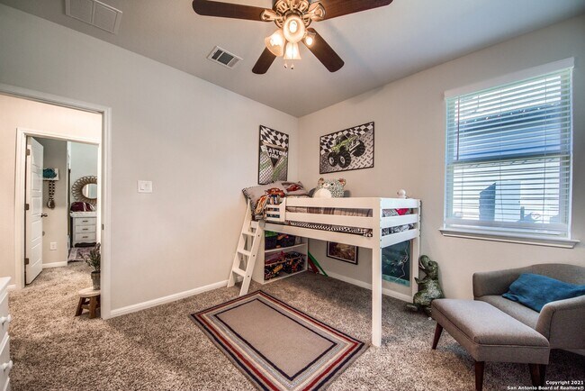 Building Photo - 13211 Antelope Run
