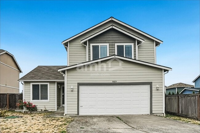 Building Photo - 16615 Greenleaf Ave SE