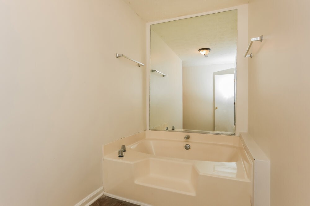 Building Photo - 2564 Snake Ct