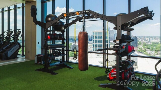 Building Photo - 2161 Hawkins St