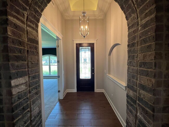 Building Photo - 5148 Sandy Shores Dr