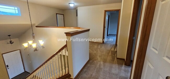Building Photo - Beautifully Updated home in Covington WA
