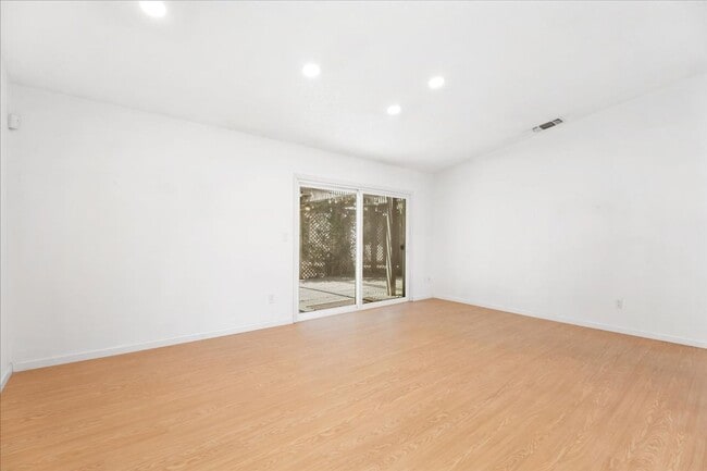 Building Photo - 7406 Rush River Dr
