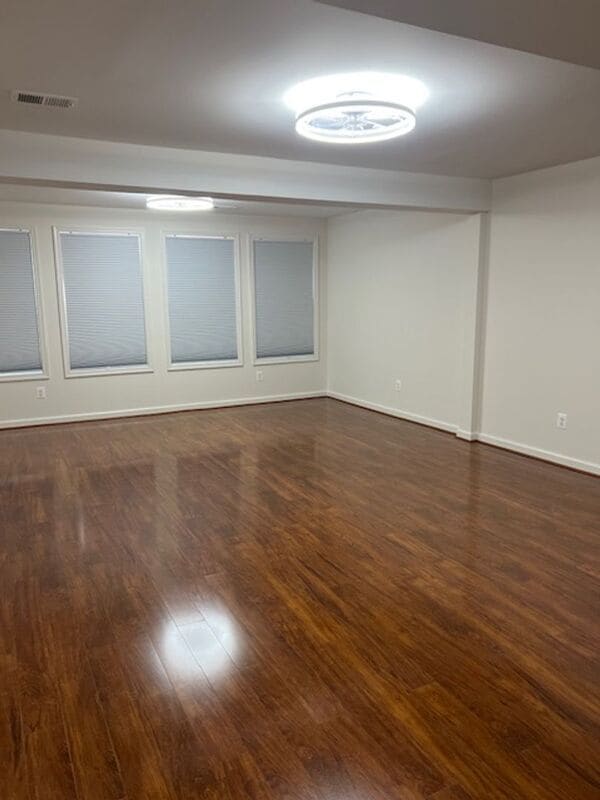 Building Photo - 41 Pine Needle Way