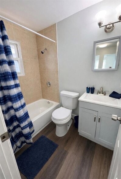 Building Photo - 3901 6th St S