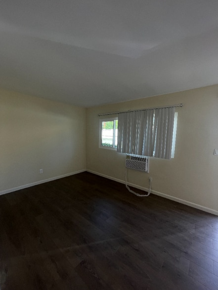 Building Photo - 14207 Sylvan St