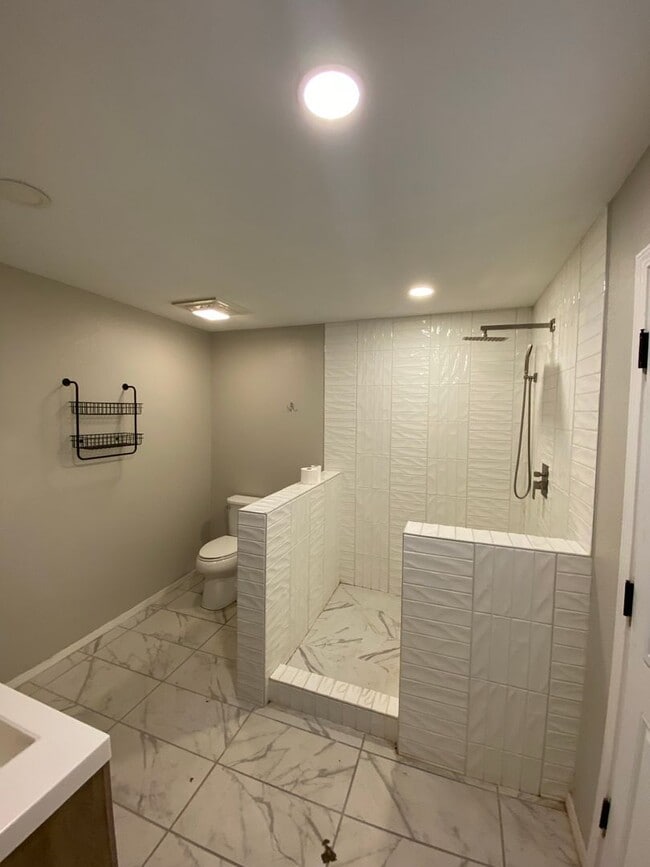 Building Photo - 5218 Green Valley Trail