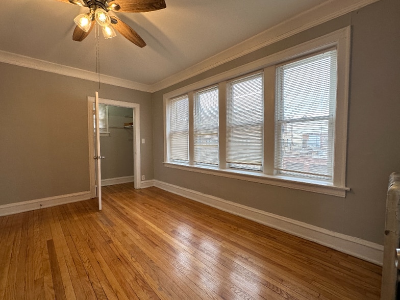 Building Photo - 8000 S Champlain Ave