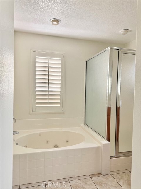 Building Photo - 40040 Pasadena Dr