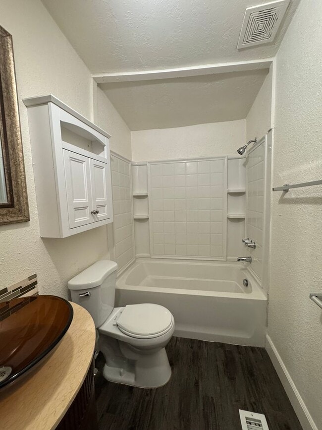 Building Photo - New Rental Home