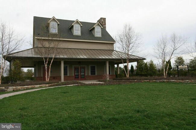 Building Photo - 41815 Bristow Manor Dr