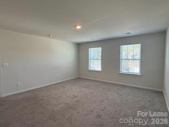 Building Photo - 7898 Old Brk Rd