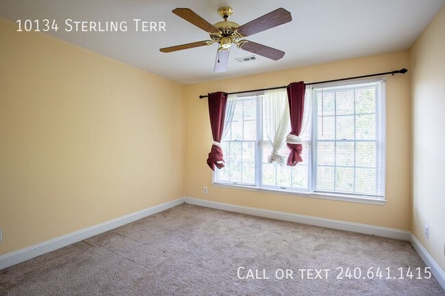 Building Photo - 10134 Sterling Terrace