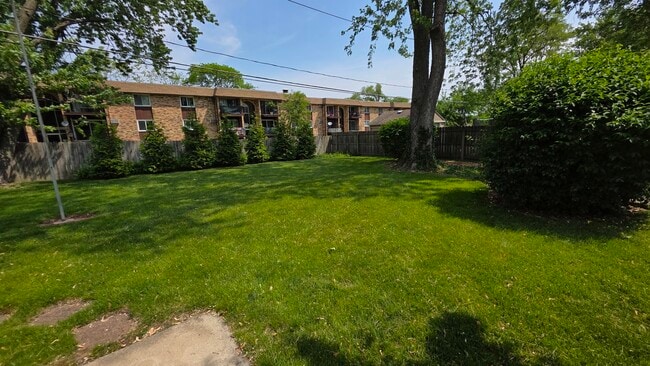 Building Photo - 720 Alcoa Ln