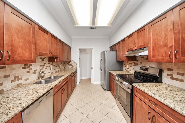 Building Photo - 2468 Bering Dr