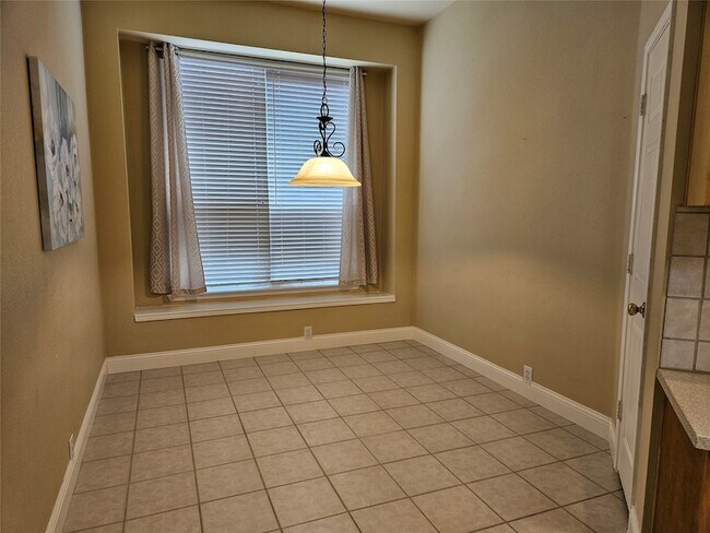 Building Photo - 2813 Gulf Breeze Ct