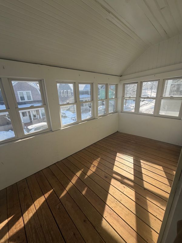 Building Photo - 23 Saunders St