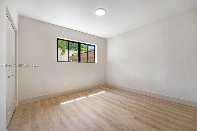 Building Photo - 450 NW 140th St
