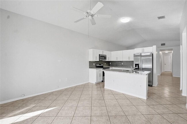 Building Photo - 5248 NW 117th Ave