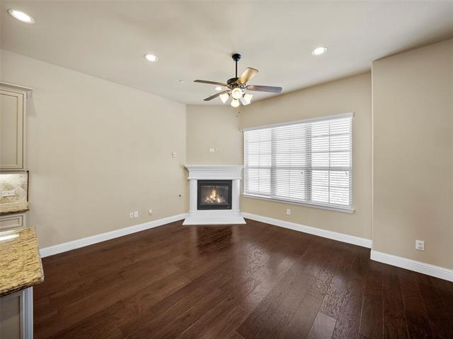 Building Photo - 298 Almanor St