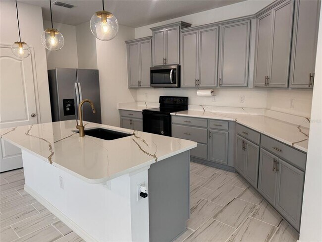 Building Photo - 279 Sunfish Dr