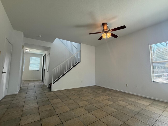 Building Photo - 1883 E Don Carlos