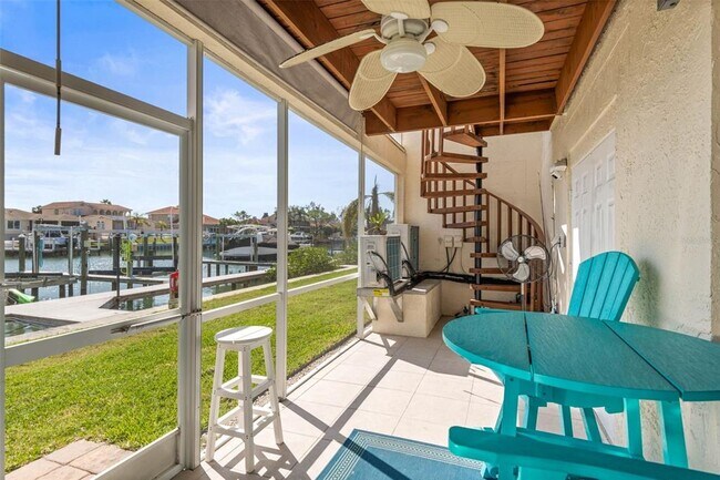 Building Photo - 1109 Pinellas Bayway S