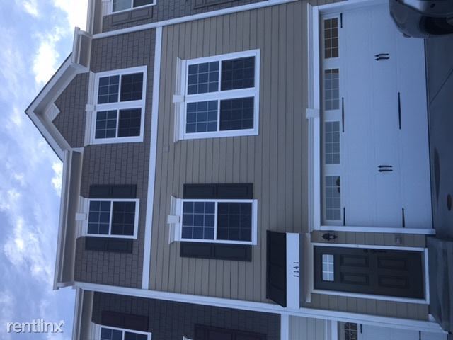 Building Photo - 3 br, 3.5 bath Townhome - Village of Apex