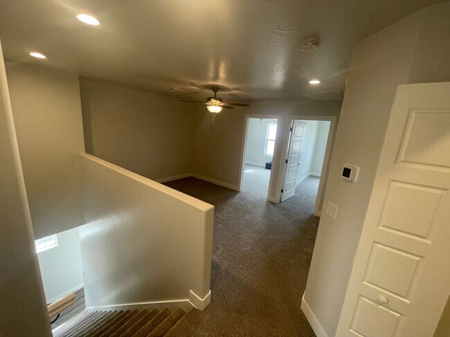 Building Photo - 3861 Mustang Vly Dr