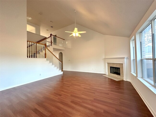 Building Photo - 46 S April Mist Cir