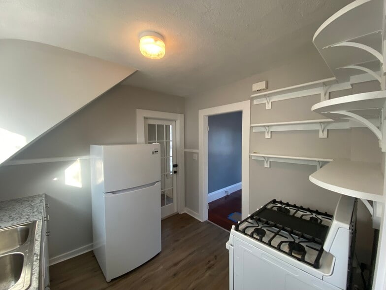 Building Photo - 67 Boynton St