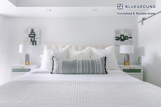 Building Photo - 1288 Howard St