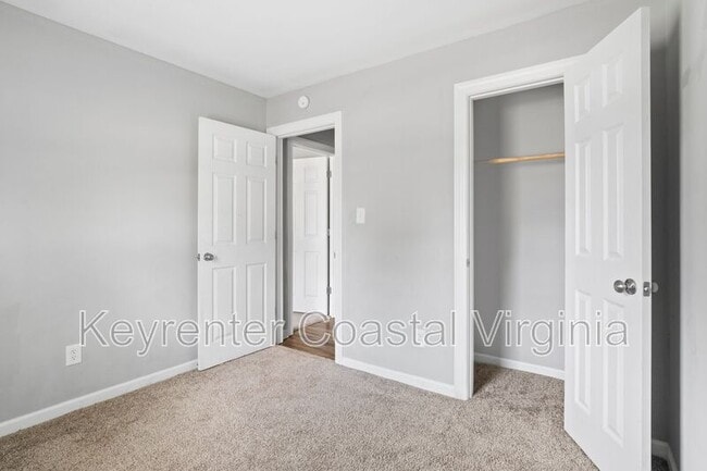 Building Photo - 168 Ruston Dr