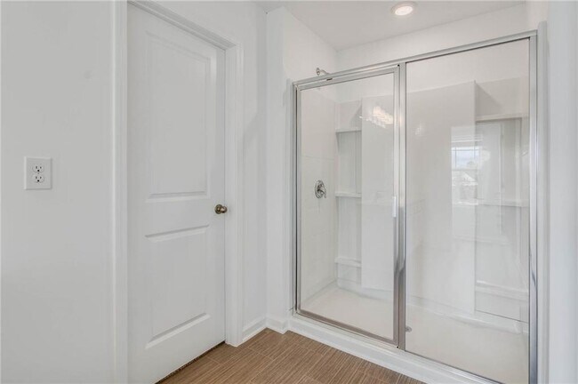 Building Photo - 5820 Flint Ln