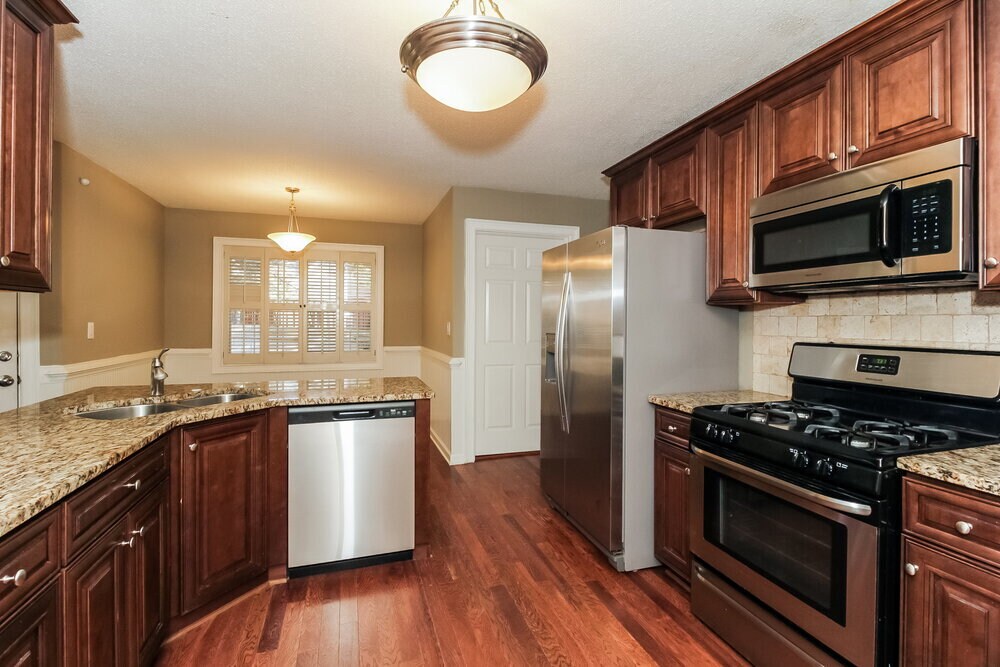 Building Photo - 2684 Candler Dr