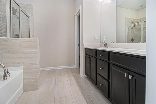 Building Photo - 4710 Wagon Trail