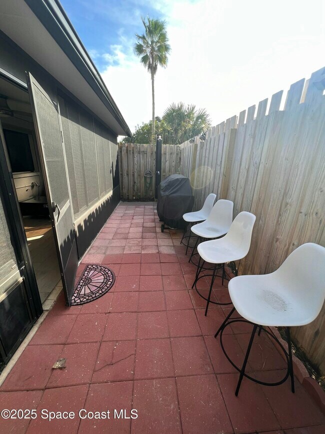 Building Photo - 3230 Sand Dunes Ct