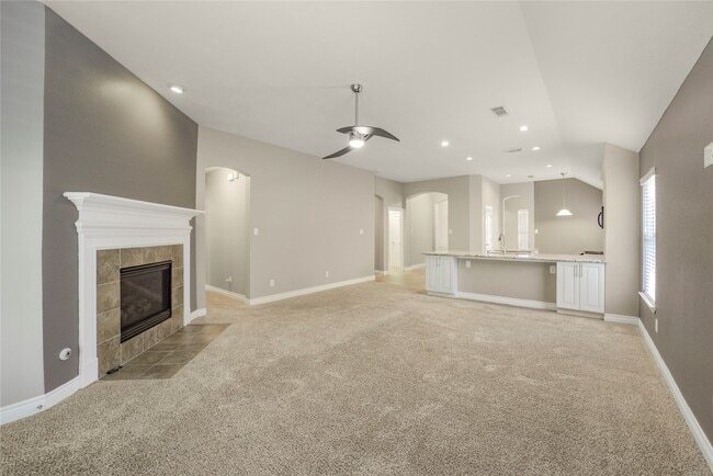 Building Photo - 13715 Cypresswood Crossing Blvd