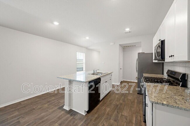 Building Photo - 13927 Borolanite Dr