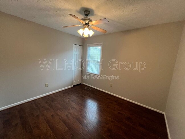 Building Photo - 2611 N Delaware St