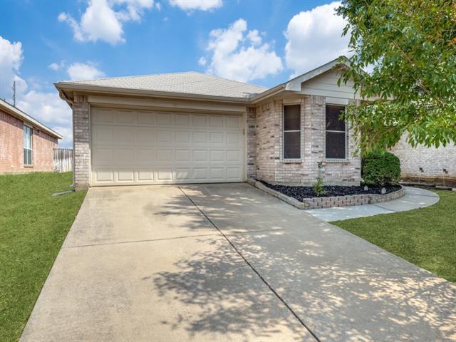Building Photo - 1009 Savage Dr