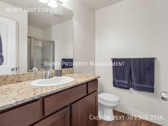 Building Photo - 1544 S 840 W